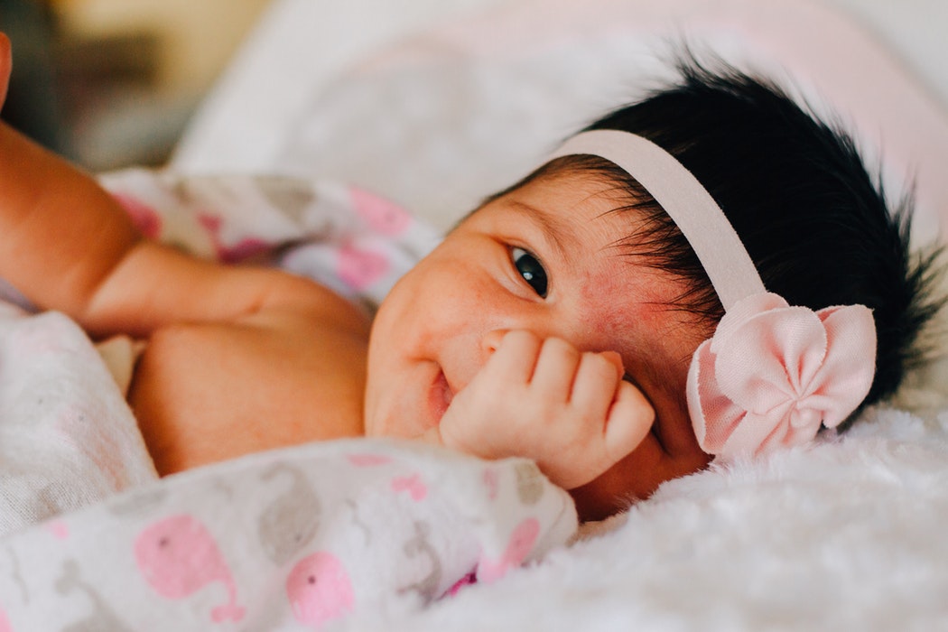 Bebek aknesi nedir, akne türleri, bebeklerde akneye ne neden olur?