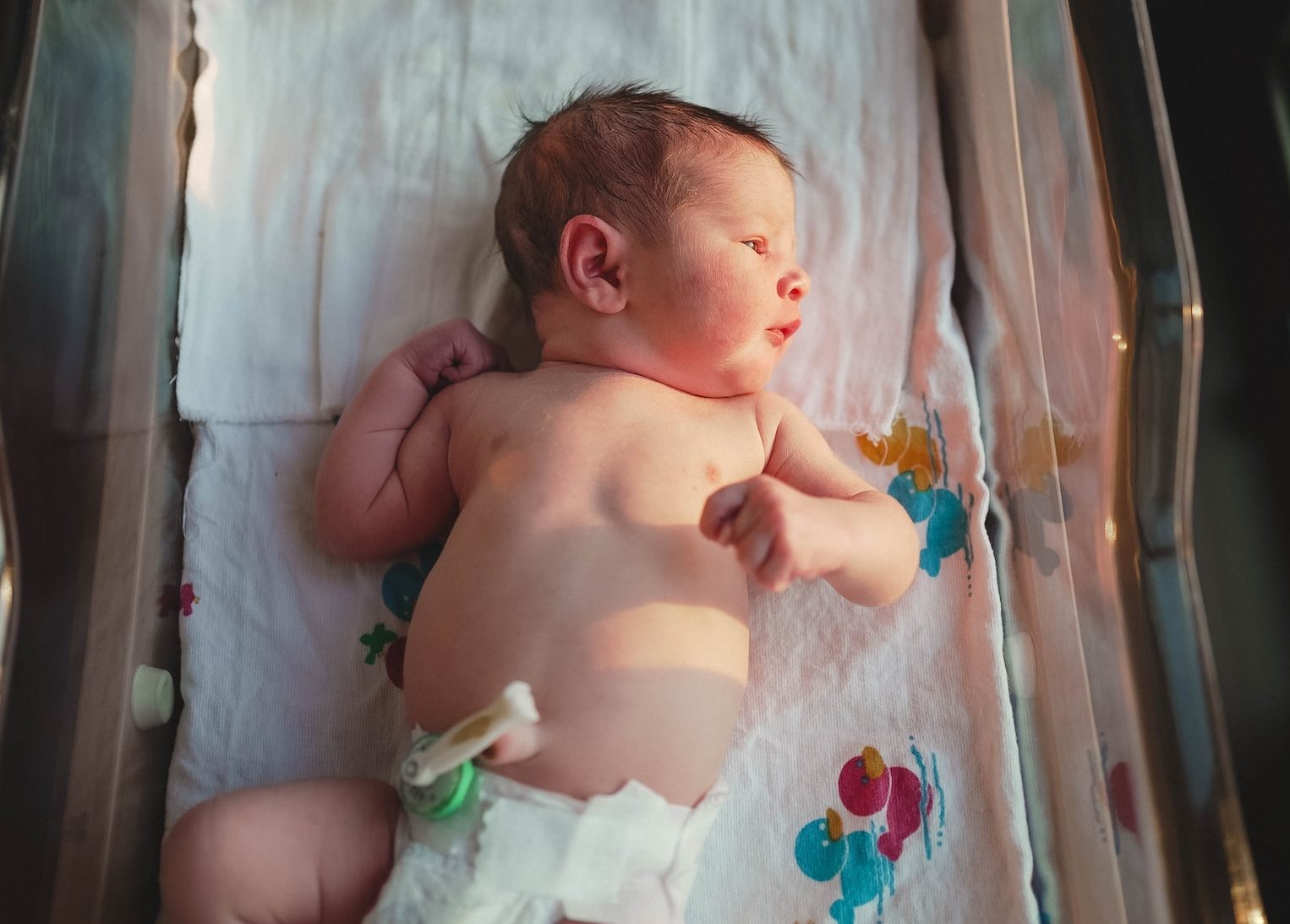 Changing Newborn Diapers: Umbilical Cord Care